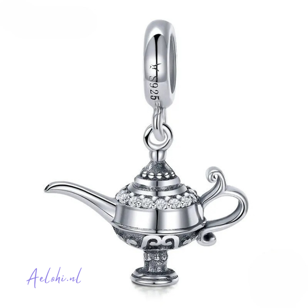 Sterling silver charm – Wish oil lamp with zirconia | Miracles and Magic collection