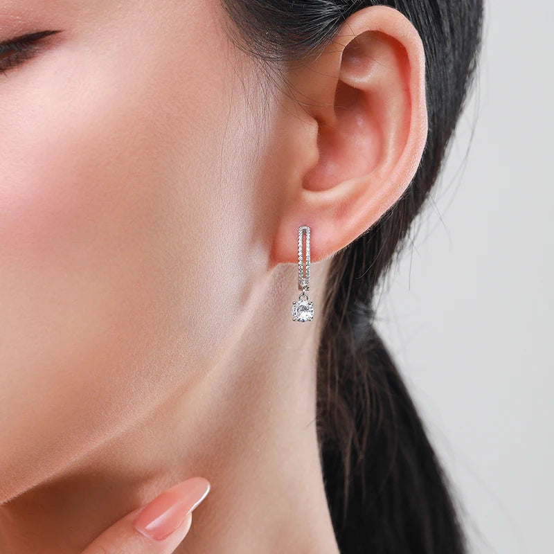 Rome - Sterling Zilveren Oorbellen met Zirkonia – Tijdloze Elegantie