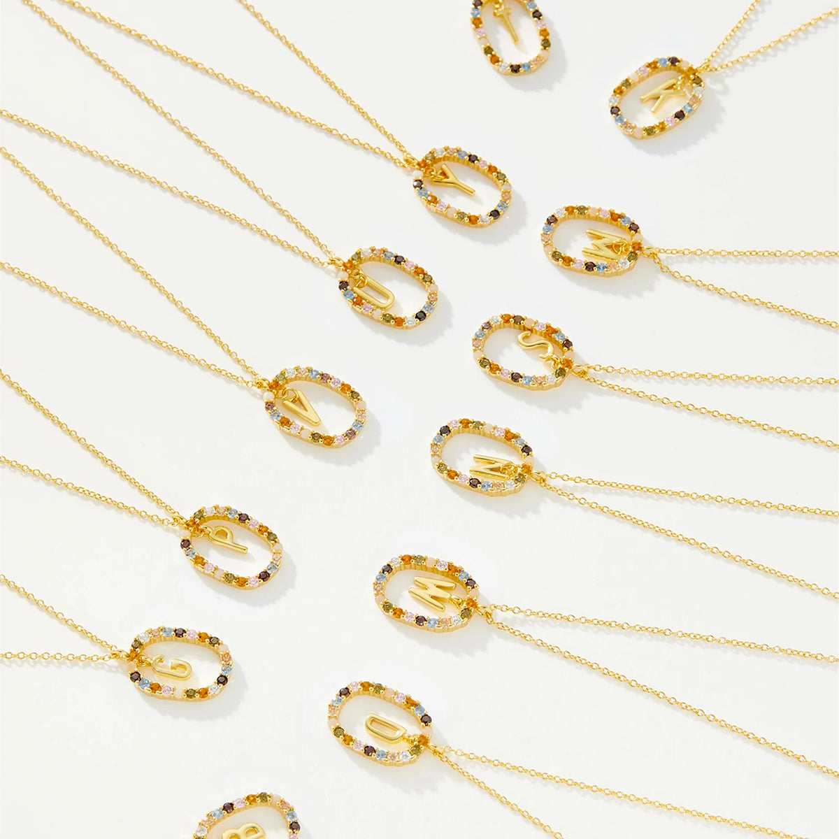 Nova - Ketting 18K Goldplated Zilver met Zirkonia en Letter
