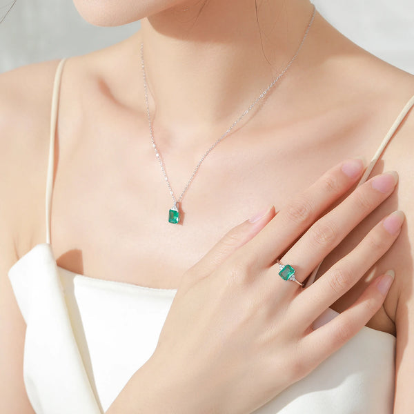 Genevienne – Schmuckset – Cyan- und weiße Zirkonia