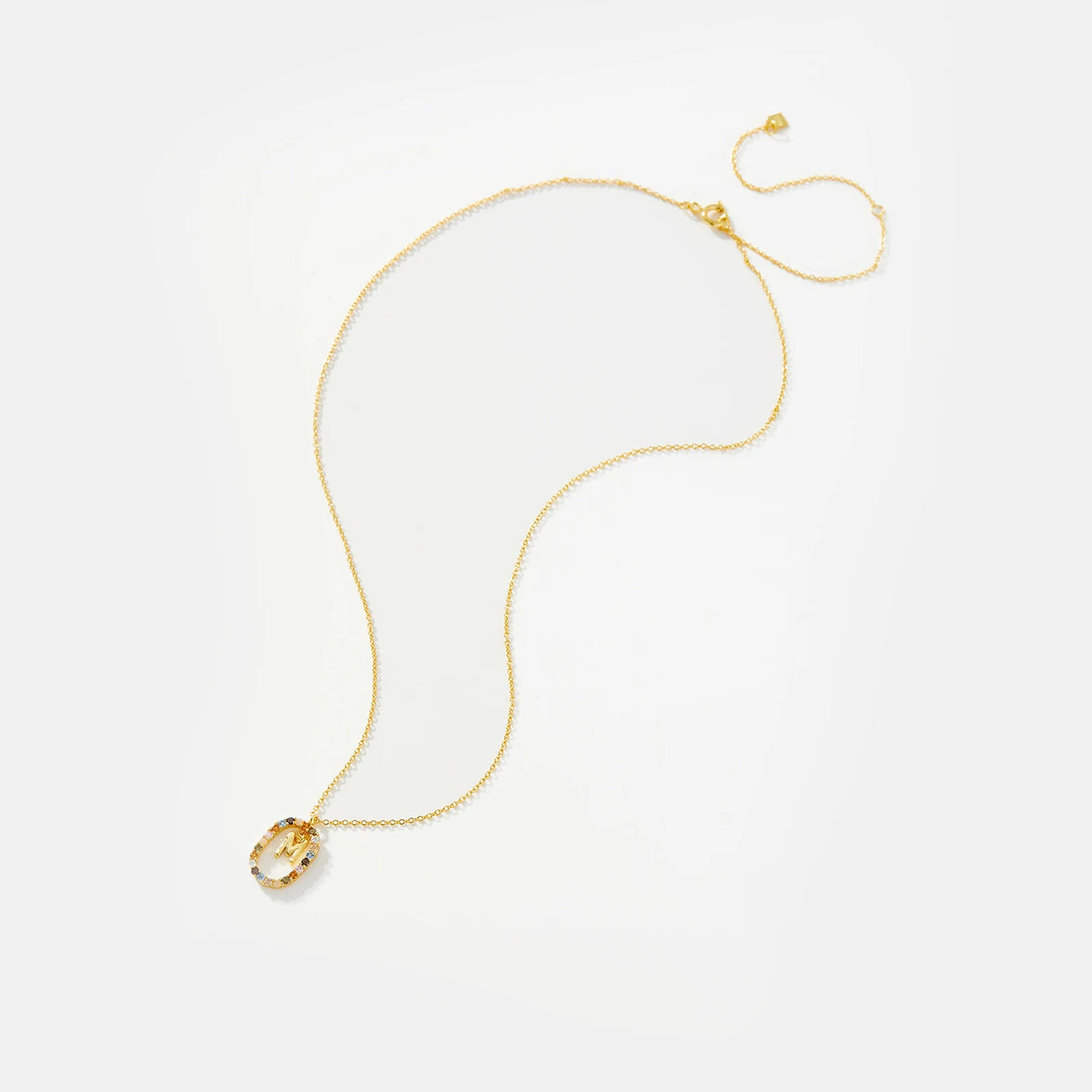 Nova - Ketting 18K Goldplated Zilver met Zirkonia en Letter