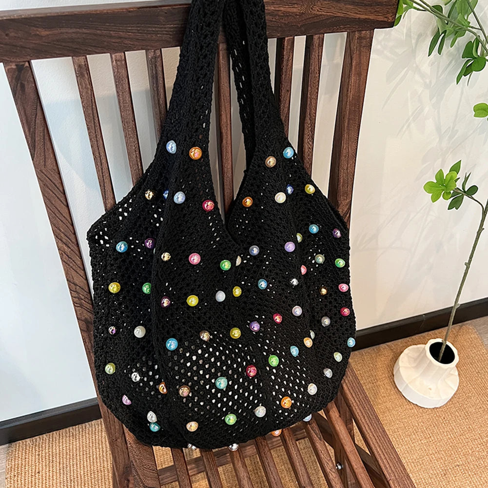 Sommerliche Stricktasche mit Perlen – in vier Farben