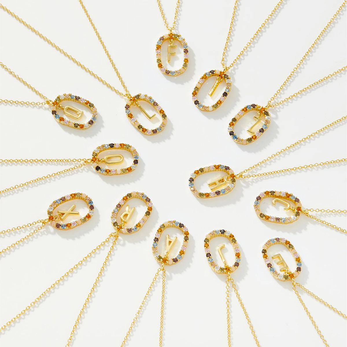 Nova - Ketting 18K Goldplated Zilver met Zirkonia en Letter